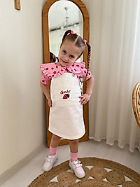 Çilek Desenli Gömlek ve Jile Kombin