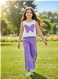 Kız Çocuk Mor Renk Kelebek Aplikeli Askılı Bluz ve İspanyol Paça Pantolon Takımı