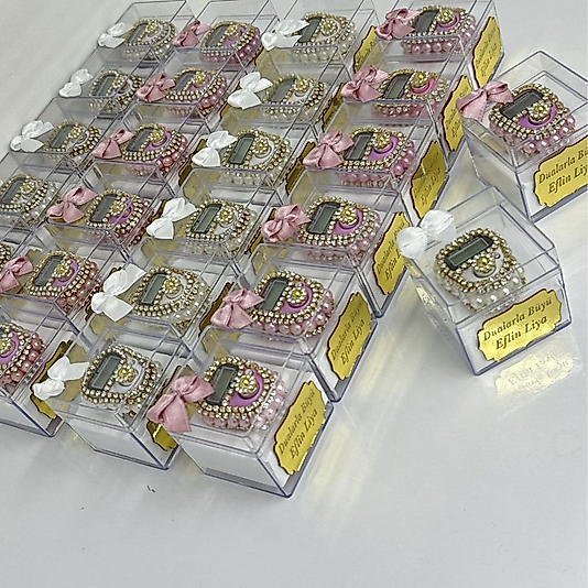 Hediye kutusunda taşlı zikirmatik