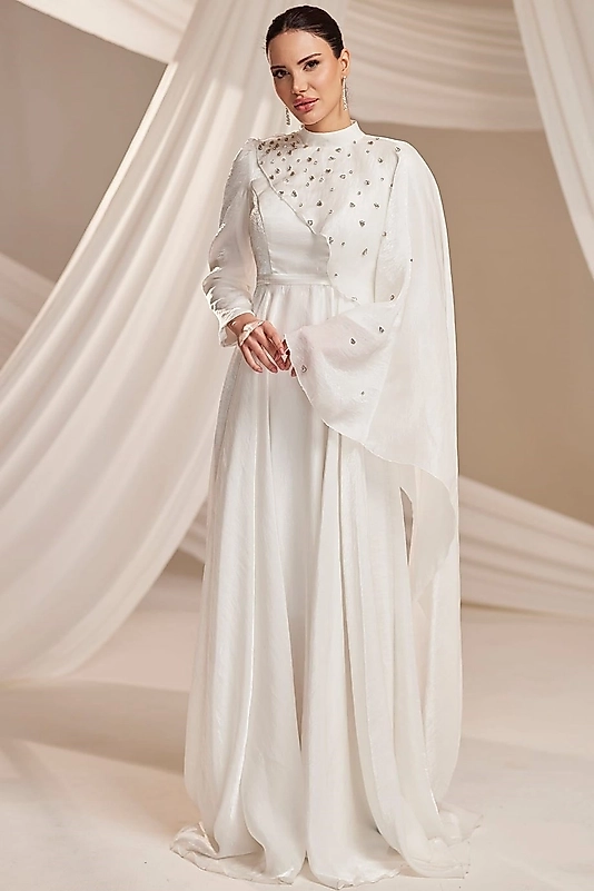 Burak Baran Elin Abiye Beyaz