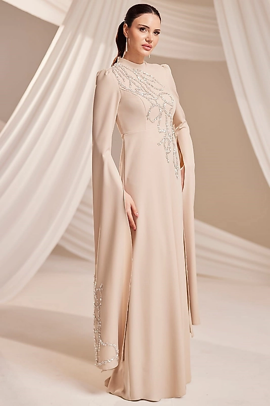 Burak Baran Vera Abiye Krem