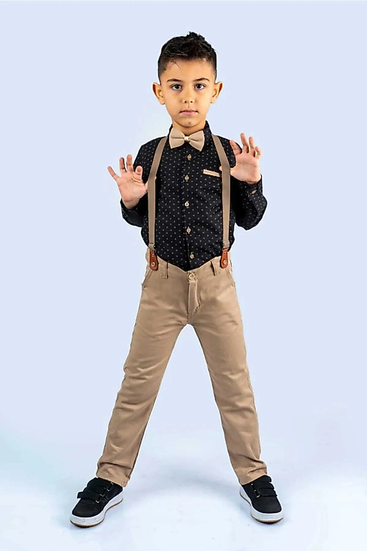 Askı ve Papyonlu Erkek Çocuk Kombini Siyah-Bej Takım
