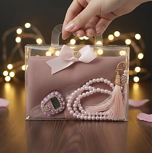 Hediye kutusunda başörtü yazma taşlı zikir ve inci Tesbih hediyelik