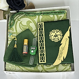 Erkeklere Özel Lüks Hediyelik Seccade Seti – Yasin Şerif, Tesbih, Takke, Esans ve Zikirmatik