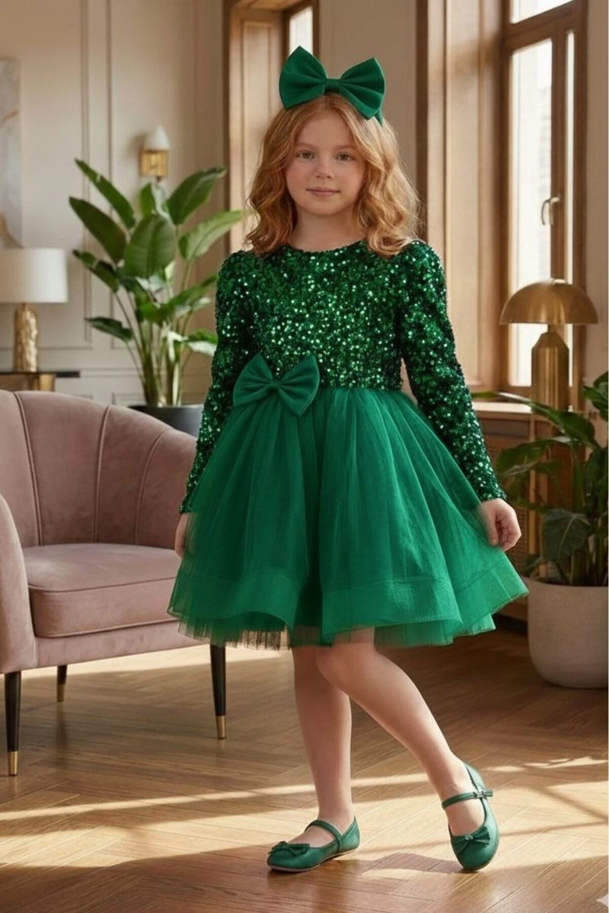 Kadife Payetli Uzun Kollu Kabarık Yeşil Çocuk Abiye 2/12 yaş arası abiye