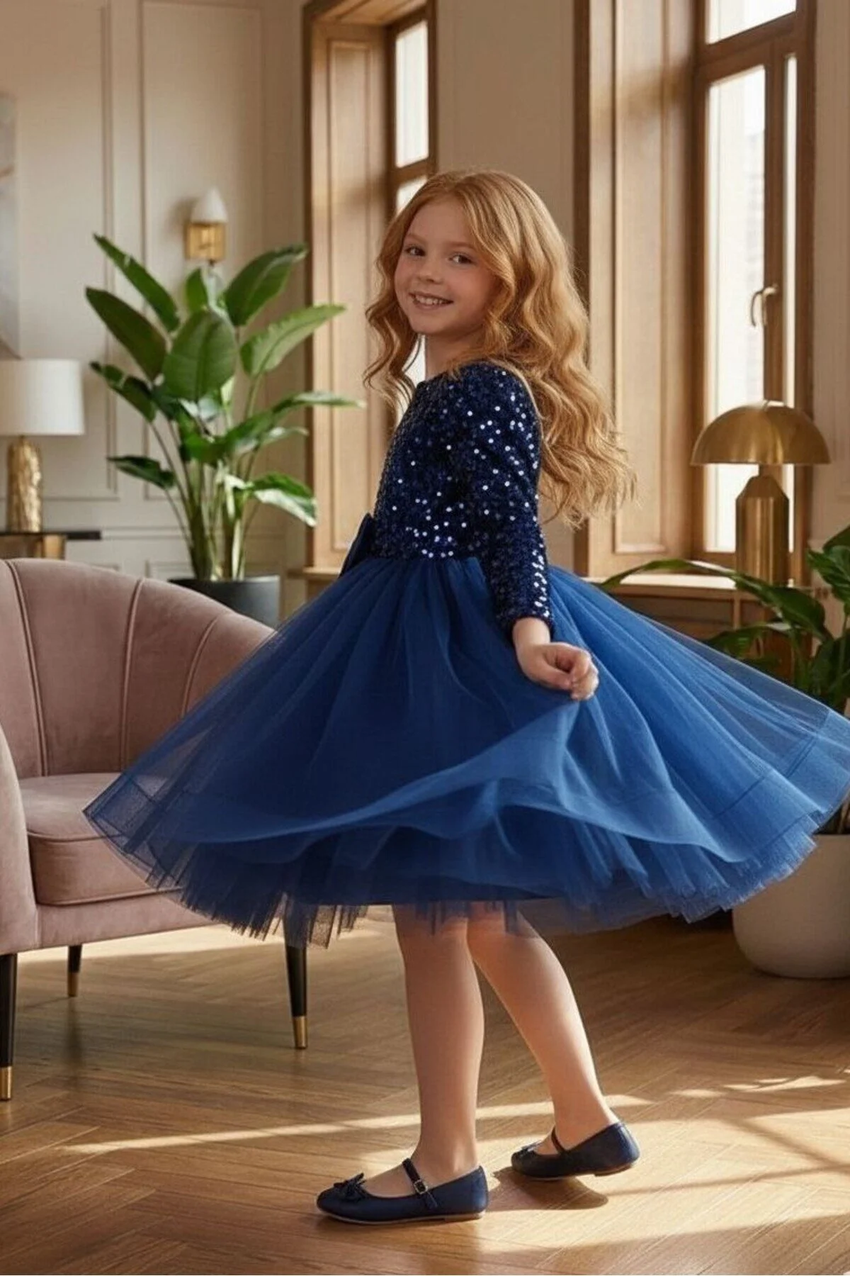 Kadife Payetli Uzun Kollu Kabarık Lacivert Çocuk Abiye 2/12 yaş arası abiye