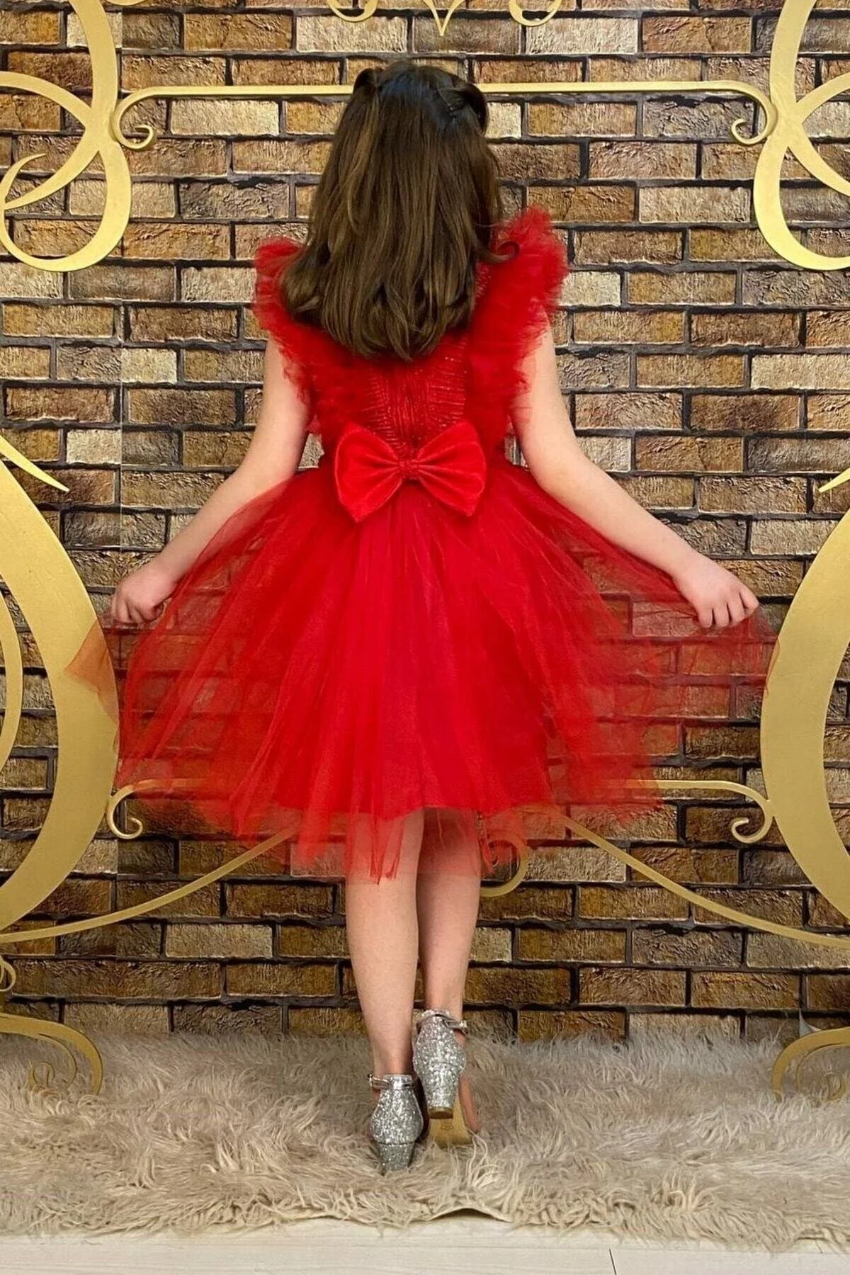 Kırmızı Simli Tüllü Çocuk Abiye