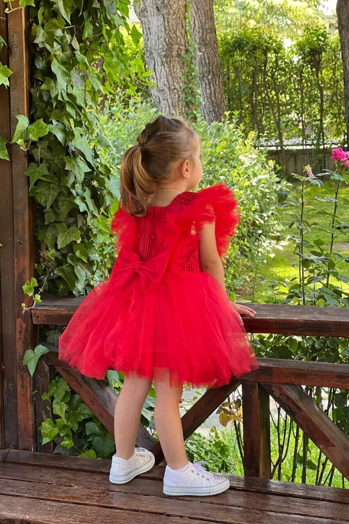 Kırmızı Simli Tüllü Çocuk Abiye