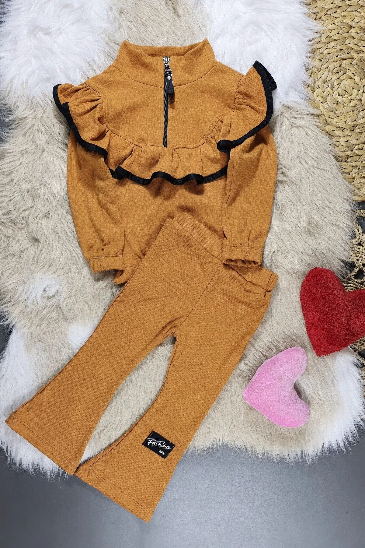 İspanyol Paça Yaka Detaylı Anaokulu Okul öncesi Kreşlik Hardal Çocuk Takım