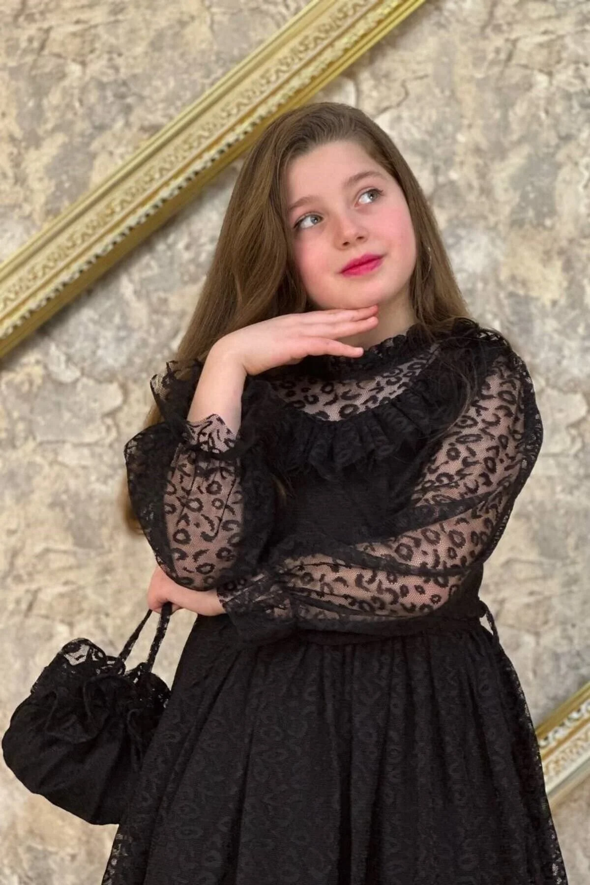 Çantalı Dantelli Tarz Siyah Çocuk Abiye 10/13 Yaş Arası