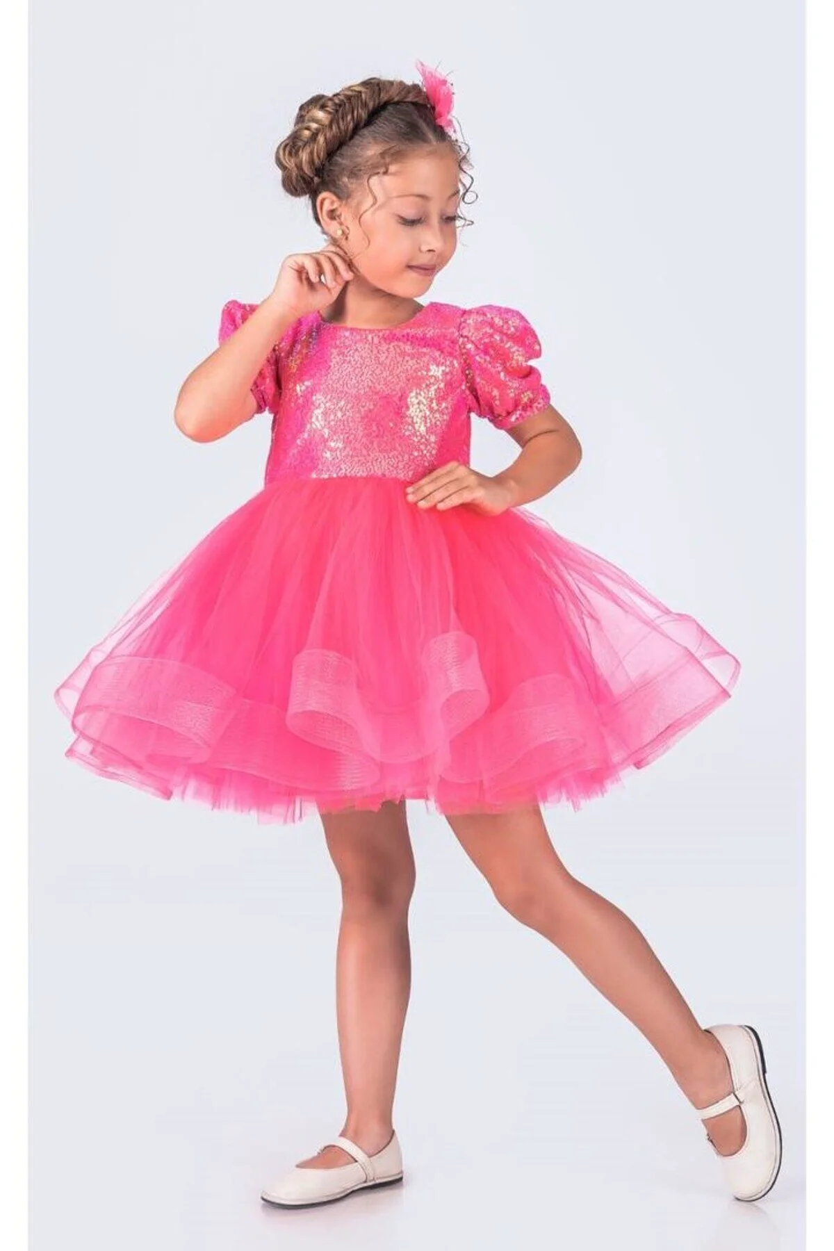 Pembe Payetli Kısa Kollu Balo Gösteri Kıyafeti 23 Nisan Çocuk Abiyesi