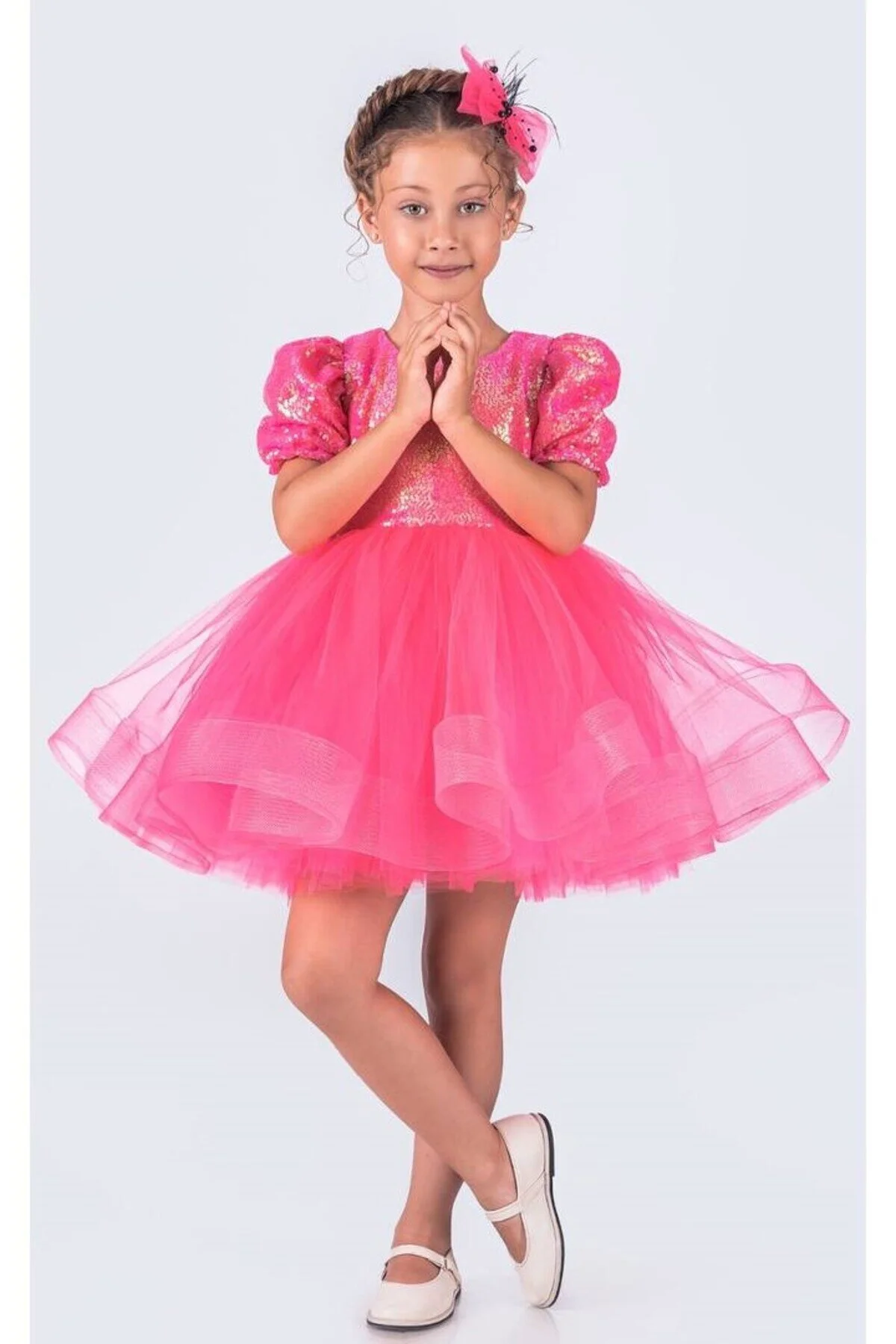 Pembe Payetli Kısa Kollu Balo Gösteri Kıyafeti 23 Nisan Çocuk Abiyesi